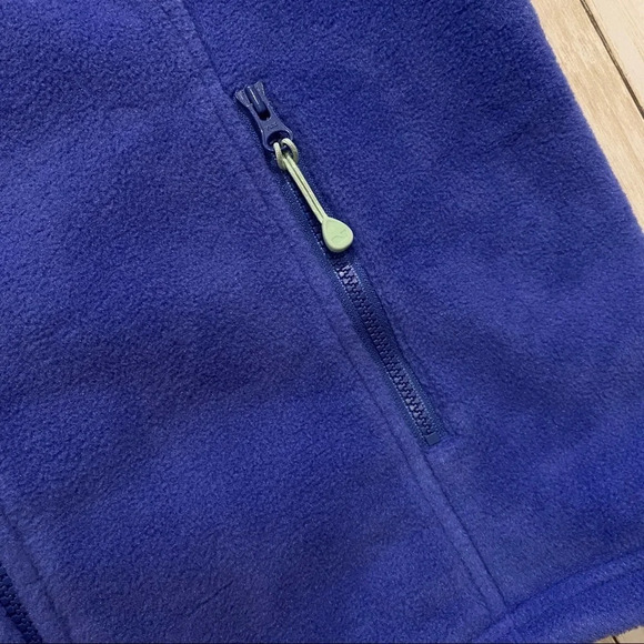 Vineyard Vines Fleece Vest - Picture 2 of 5